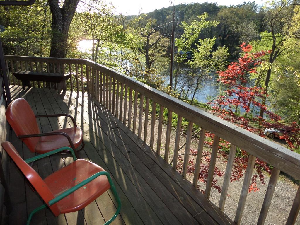 Lake Lucerne Treehouse Villa Eureka Springs Exterior foto